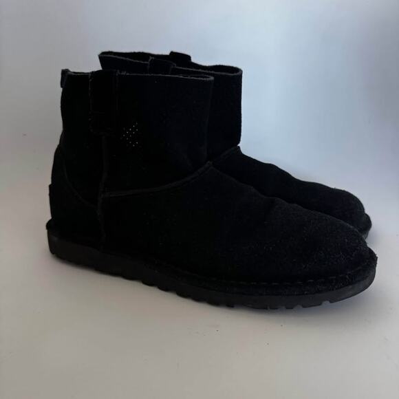 UGG Classic Mini Perforated Suede Boots – Black, Women’s Size 9 - Picture 2 of 9
